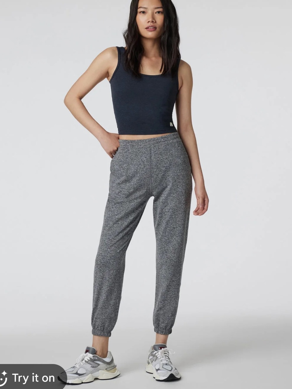 VUORI Boyfriend Jogger (Women's) - Heather Grey L
